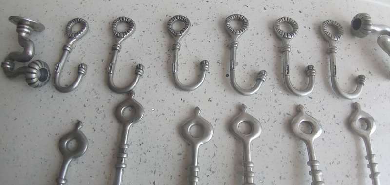 Carrol Boyes Wall Mounted 6 Piece Utensil Set