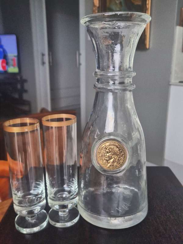 Striking Vintage Italian Decanter Embossed With Gold Coin Made in Ital