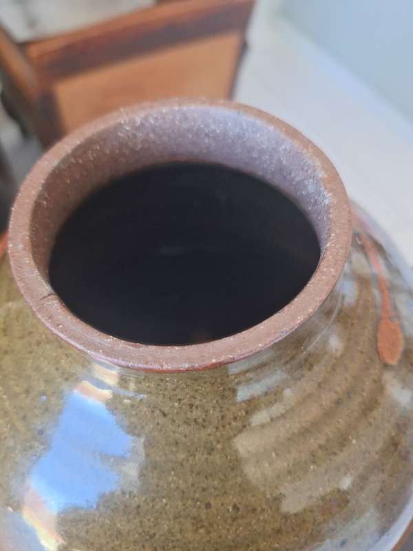 Large Pottery Water Dispenser