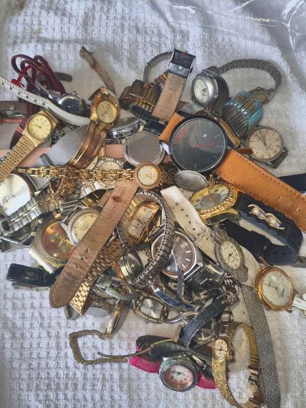 Job lot!!!!! 40 Watches