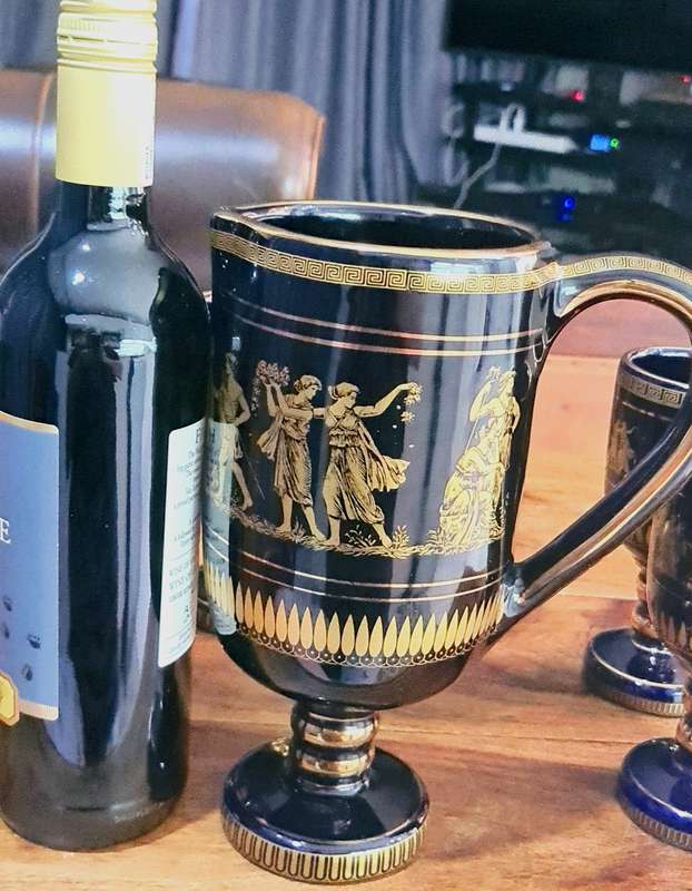 Ancient Greek porcelain set in 24K gold -7 pieces