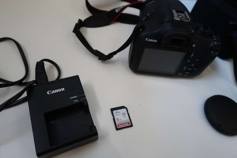 Canon EOS 1200D camera set