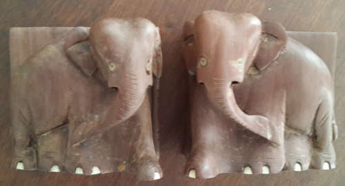 Elephant bookends