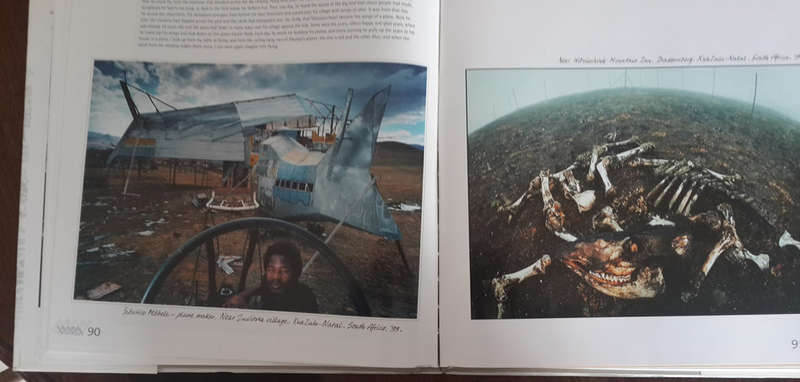 Raconteur Road: Shots into Africa  (Obie Oberholzer)