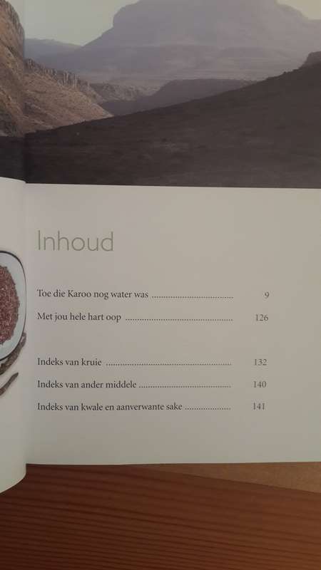Kruidjie Roer My: Die antieke helingskuns van die Karoo- veld (Antoinette Pienaar)