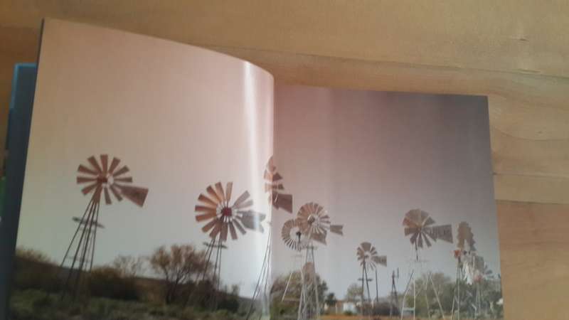 *SIGNED* Karoo Keepsakes (Chris Marais and Julienne du Toit)