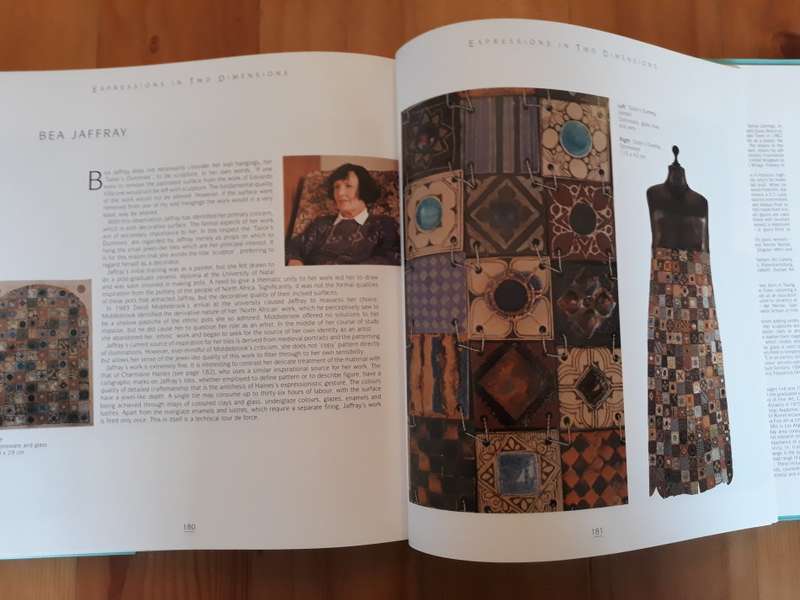 Contemporary ceramics in South Africa - Wilma Cruise Doreen Kemp (in slip-cover)