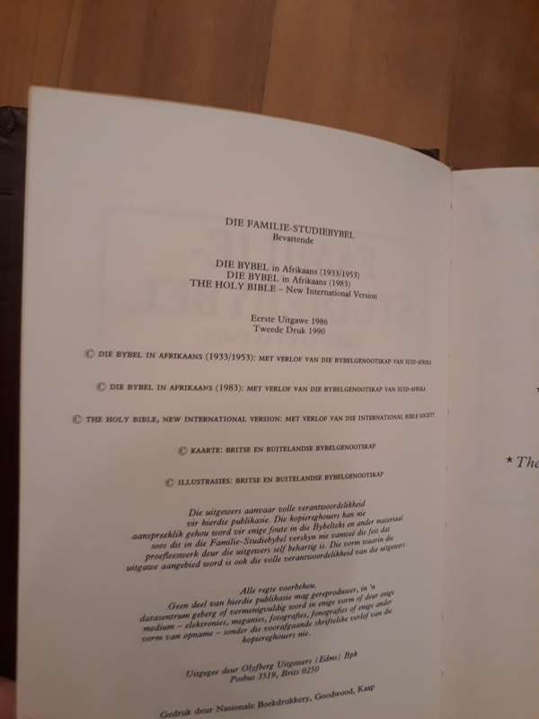 Familie-Studiebybel: Drie Vertalings Olyfberg Uitgewers 1990