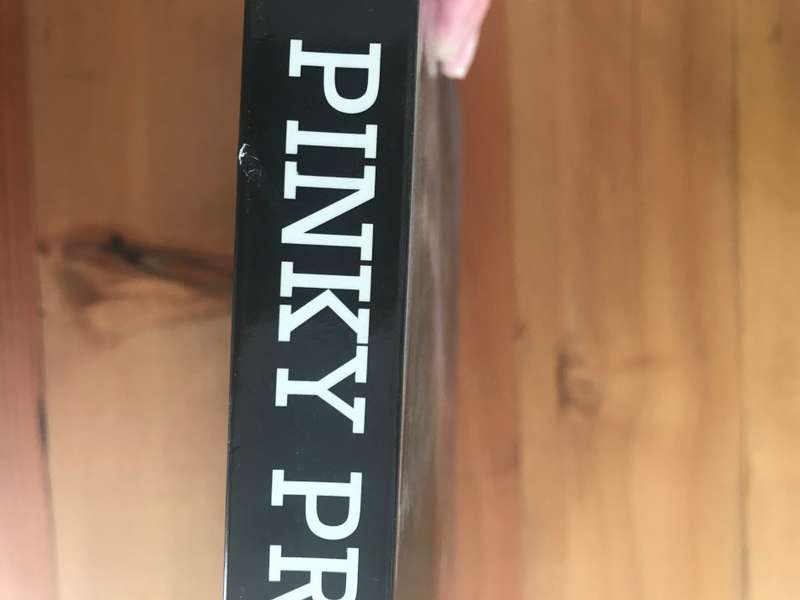 Pinky Promise (Pierre Crocquet de Rosemond)