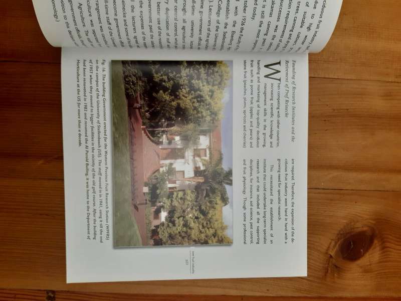 The Fig in South Africa - J. de V. Lötter