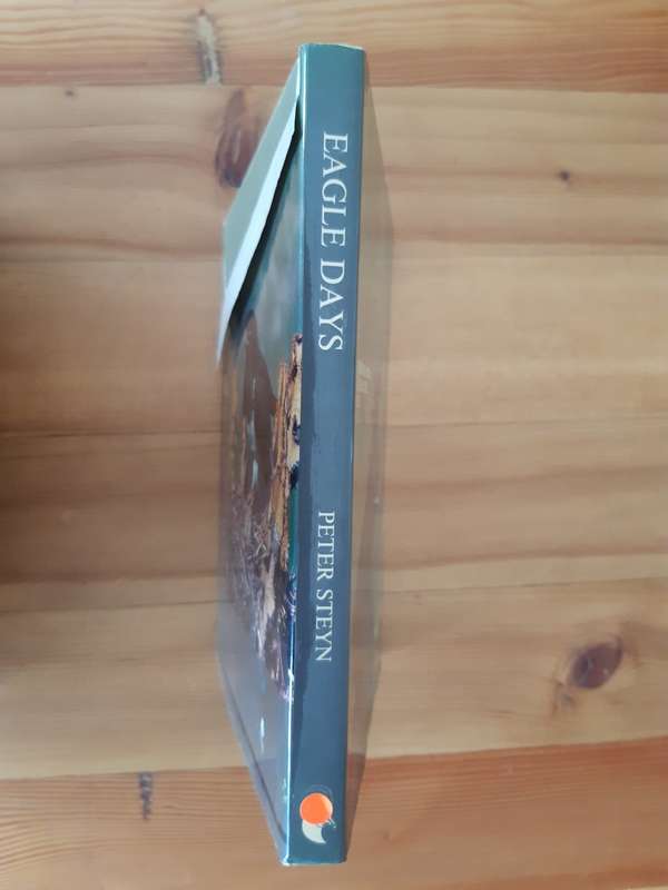 Eagle days: A study of African eagles at the nest - Peter Steyn