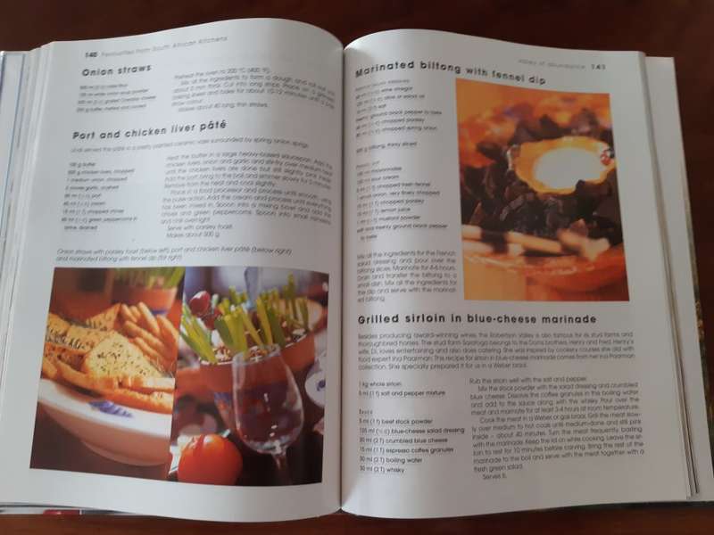 Let's Cook 4: Favourites from South African Kitchens (No. 4)