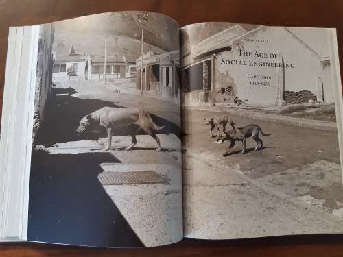 Cape Town in the twentieth century: An illustrated social history