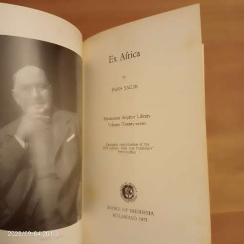 Ex Africa (Rhodesia Reprint Library, Vol. 27)  Hans Sauer