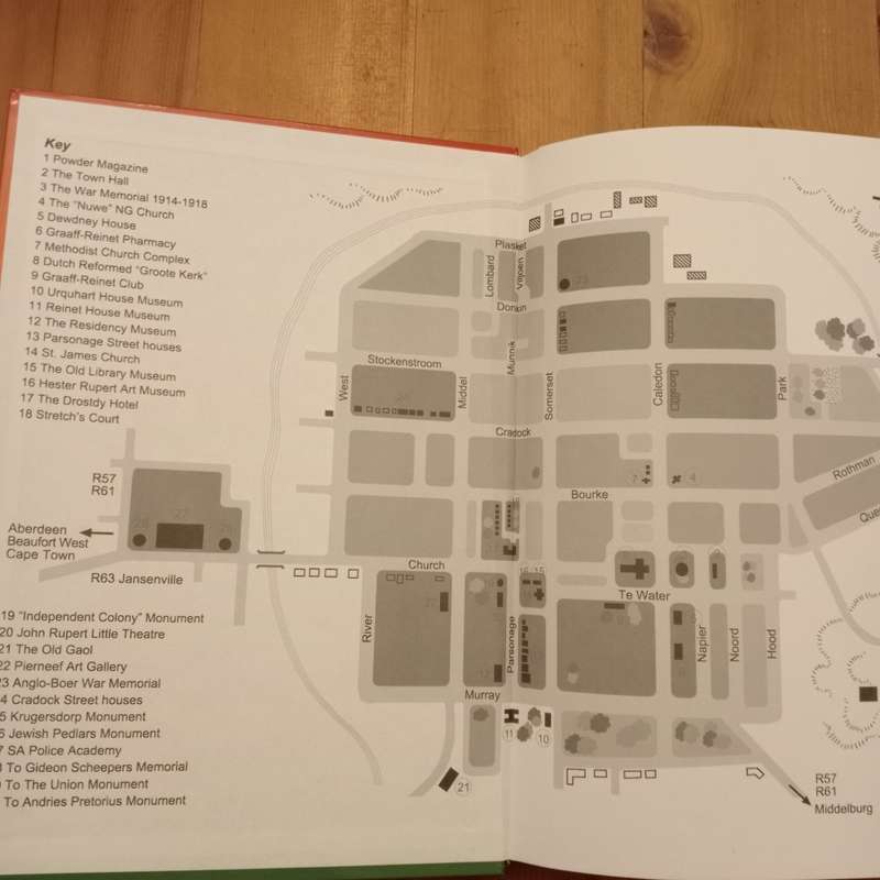 Graaff-Reinet. An illustrated historical guide to the town including Aberdeen and Nieu-Bethesda