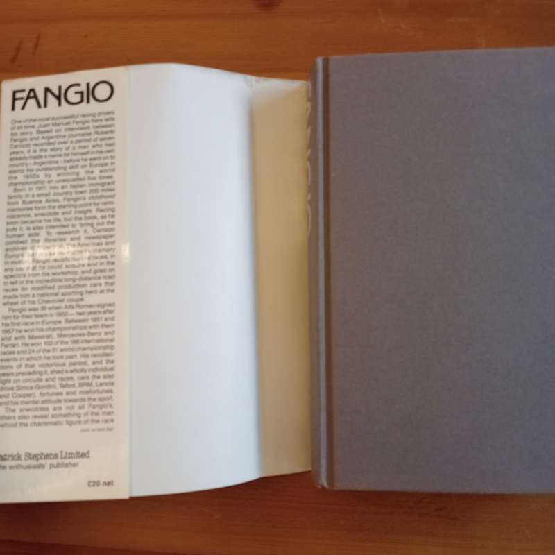 Fangio. My racing life - Fangio, Juan Manuel with Carozzo, Roberto, Moss, Sterling (foreword)