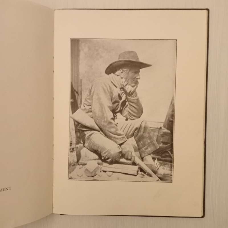 Suid-Afrikaanse Kunstenaars: Deel 1 - Anton van Wouw  M.L. Du Toit