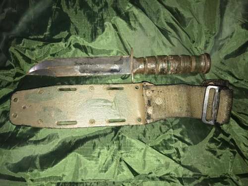 Recce/Special Forces used Ka-Bar
