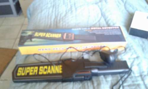 HAND HELD METAL DETECTOR INCL.OPERATING MANUAL (COMPLETE)