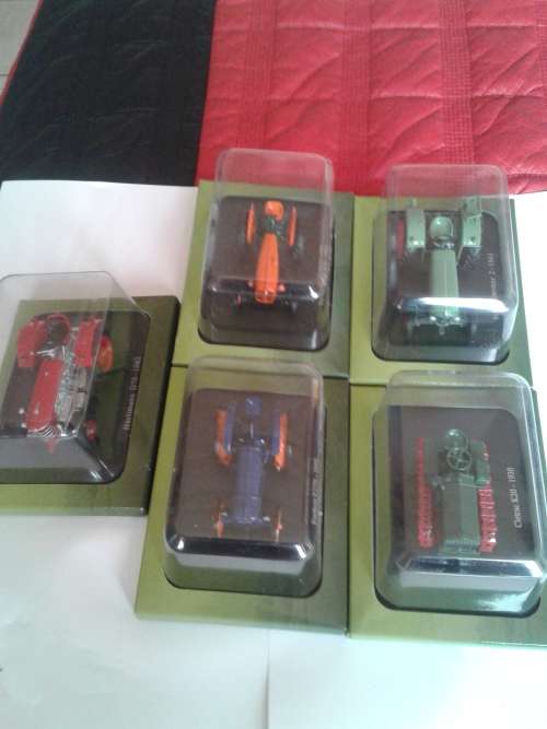5 X METAL MODEL TRACTORS (TO CHOSE OR TAKE ALL )-SEE DESCRIPTION