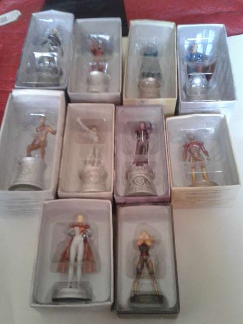 8 X D.C. CHESS FIGURINE (TO CHOSE OR TAKE ALL)