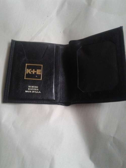 K +E GENUINE LEATHER WALLET MADE IN RSA