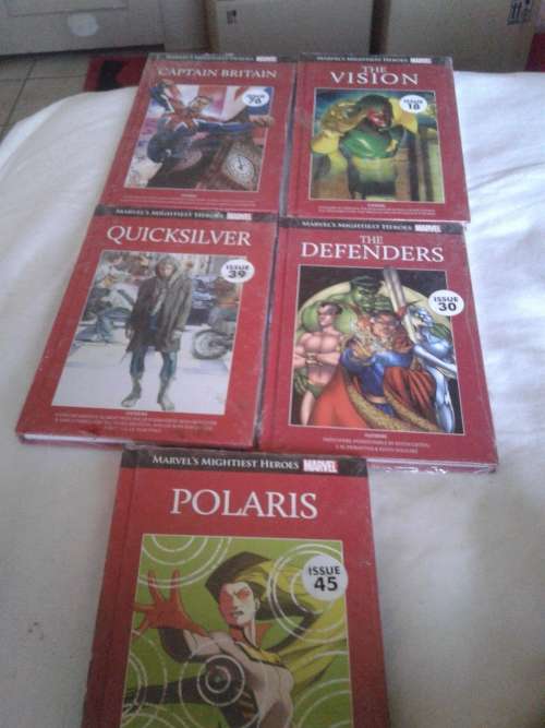 5 X MARVELS MIGHTIEST HEROES HARDCOVER COMICS  (TO CHOSE OR TAKE ALL )