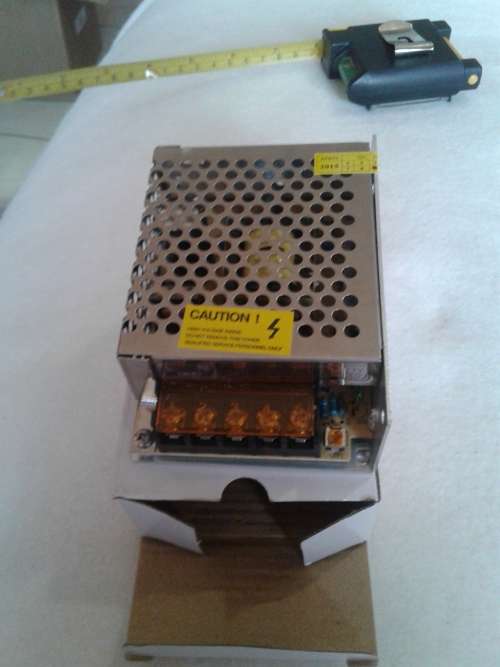 12 V,5 AMPS CCTV POWER SUPPLY