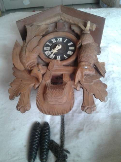 CUCKOO CLOCK MADE IN WEST GERMANY(E.SCHMECKENBECHER)