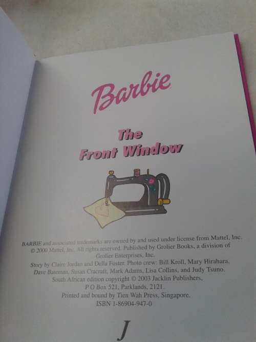 2 X BARBIE HARDCOVER STORY BOOKS WITH PICTURE ILLUSTRATIONS, ONE BID