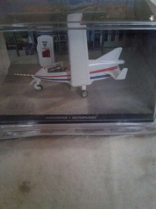 3 X HIGHLY DETAILED JAMES BOND METAL VEHICLES  (AS DRIVEN IN HIS MOVIES)ONE BID