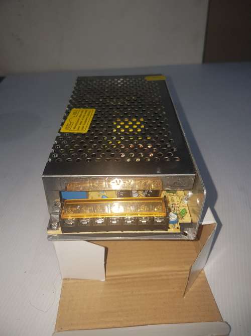 12 V,21 AMPS CCTV POWER SUPPLY