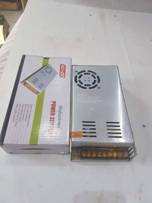 12 V,30 AMPS CCTV POWER SUPPLY