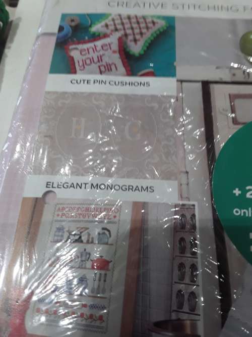 8 ISSUES OF THE ART OF CROSS STITCH  INCL.PATTERNS,COTTONS ,FILE ETC(26 PIECES)ONE BID