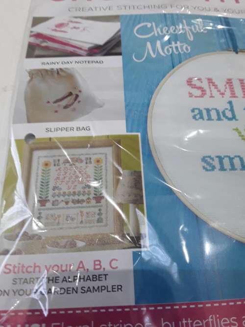 8 ISSUES OF THE ART OF CROSS STITCH  INCL.PATTERNS,COTTONS ,FILE ETC(26 PIECES)ONE BID