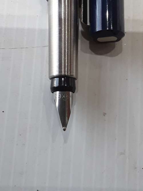 VINTAGE PARKER FOUNTAIN PEN(UNUSED)