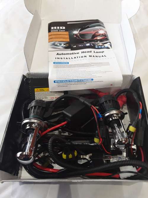 HID XENON LIGHTS(2500 HOURS LIFE SPAN)H4-3