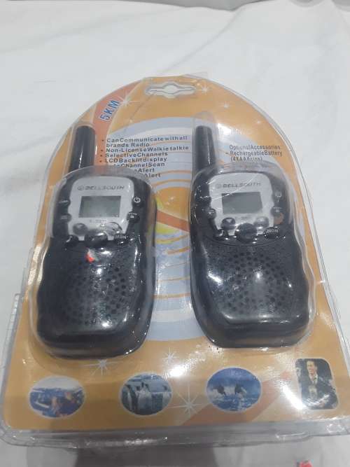 WALKIE TALKIE(UP TO 5KM RANGE)