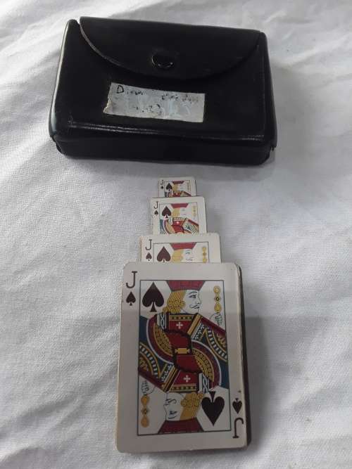 J,A SCALE MODEL CARDS IN LEATHER CASE