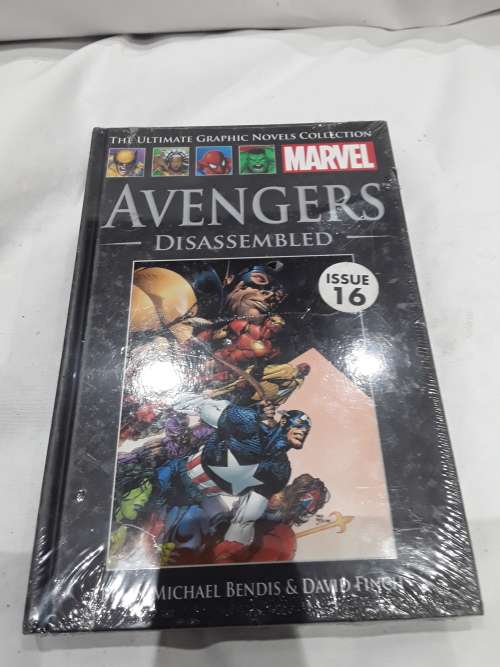 MARVEL HARDCOVER COMIC AVENGERS DISASSEMBLED