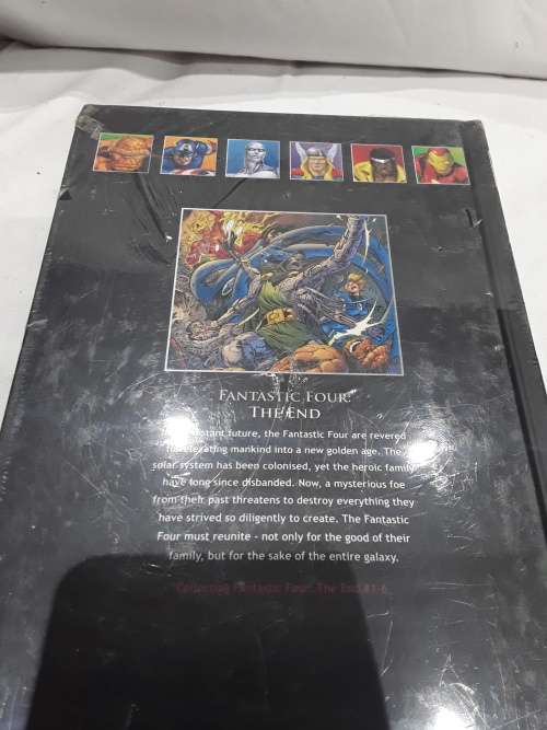 MARVEL HARDCOVER COMIC FANTASTIC FOUR( THE END)