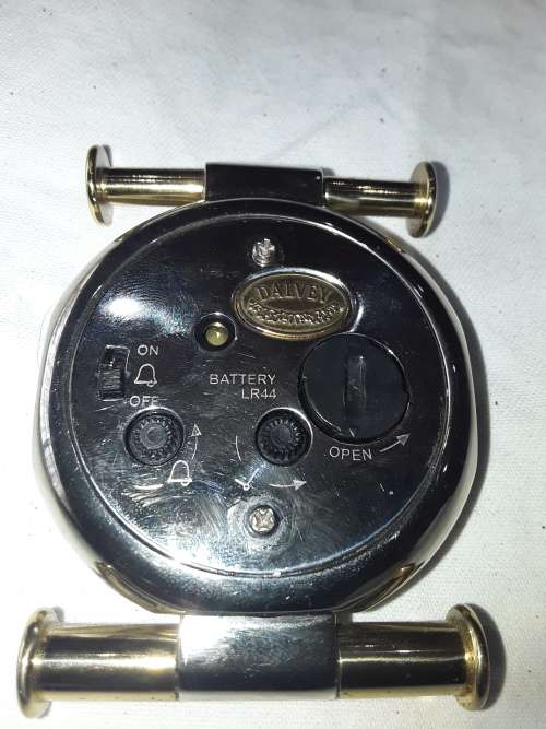 DALVEY ALARM TRAVEL CLOCK (JAPAN MOVT)WORKS