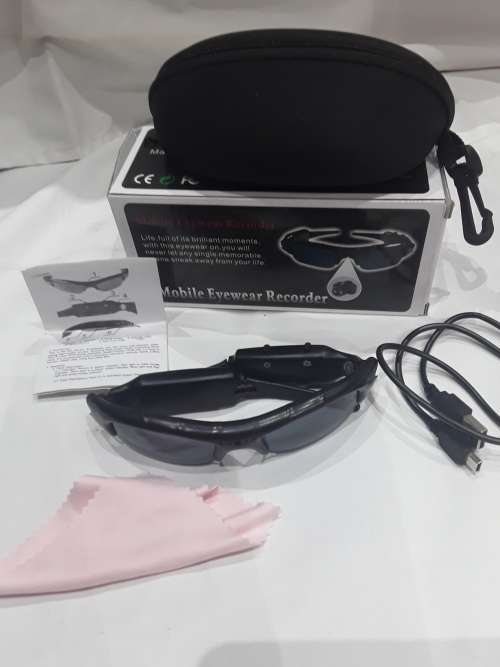 MOBILE EYEWEAR RECORDER(SPY SUNGLASSES)POLAROID LENS)