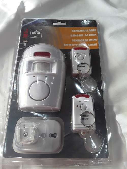 REMOTE CONTROLLED WIRELESS SENSOR ALARM