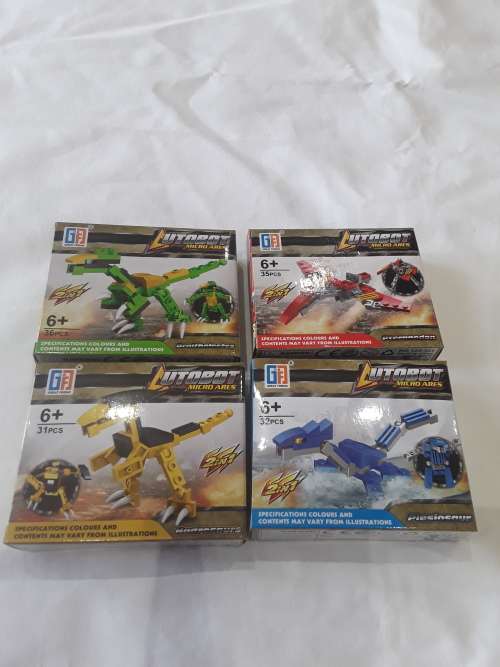 SET OF 4 ALL SORTS AUTOBOT MICRO  ARES(TWIN HEAD DRAGONS)TO BUILD-134 PIECES IN ALL