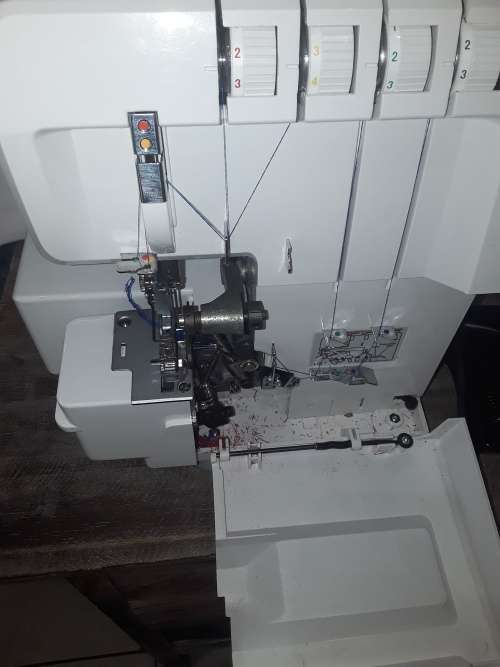 EMPISAL SEWING MACHINE(USED ONCE)3 MONTHS GUARANTEE