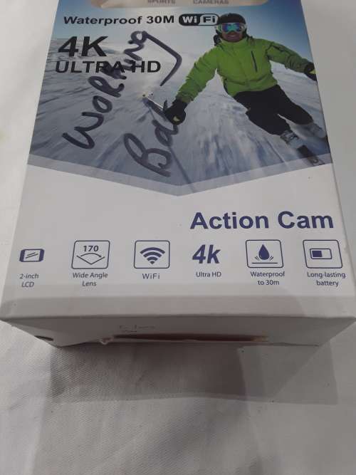 30 M UNDERWATER WIFI ACTION CAMERA WITH ASSESCORIES