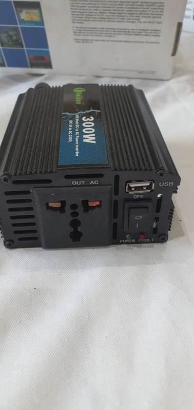 300 W POWER INVERTER(AC-DC)