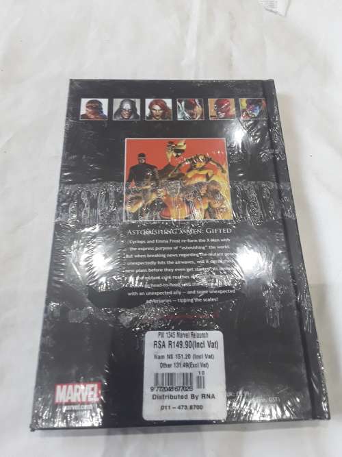 MARVEL SUPERHEROES HARDCOVER COMIC (X-MEN)IMMEDIATE DELIVERY