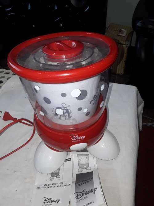 DISNEY KENWOOD ICE CREAM MAKER(USED ONCE ONLY)OWNER RELOCATED
